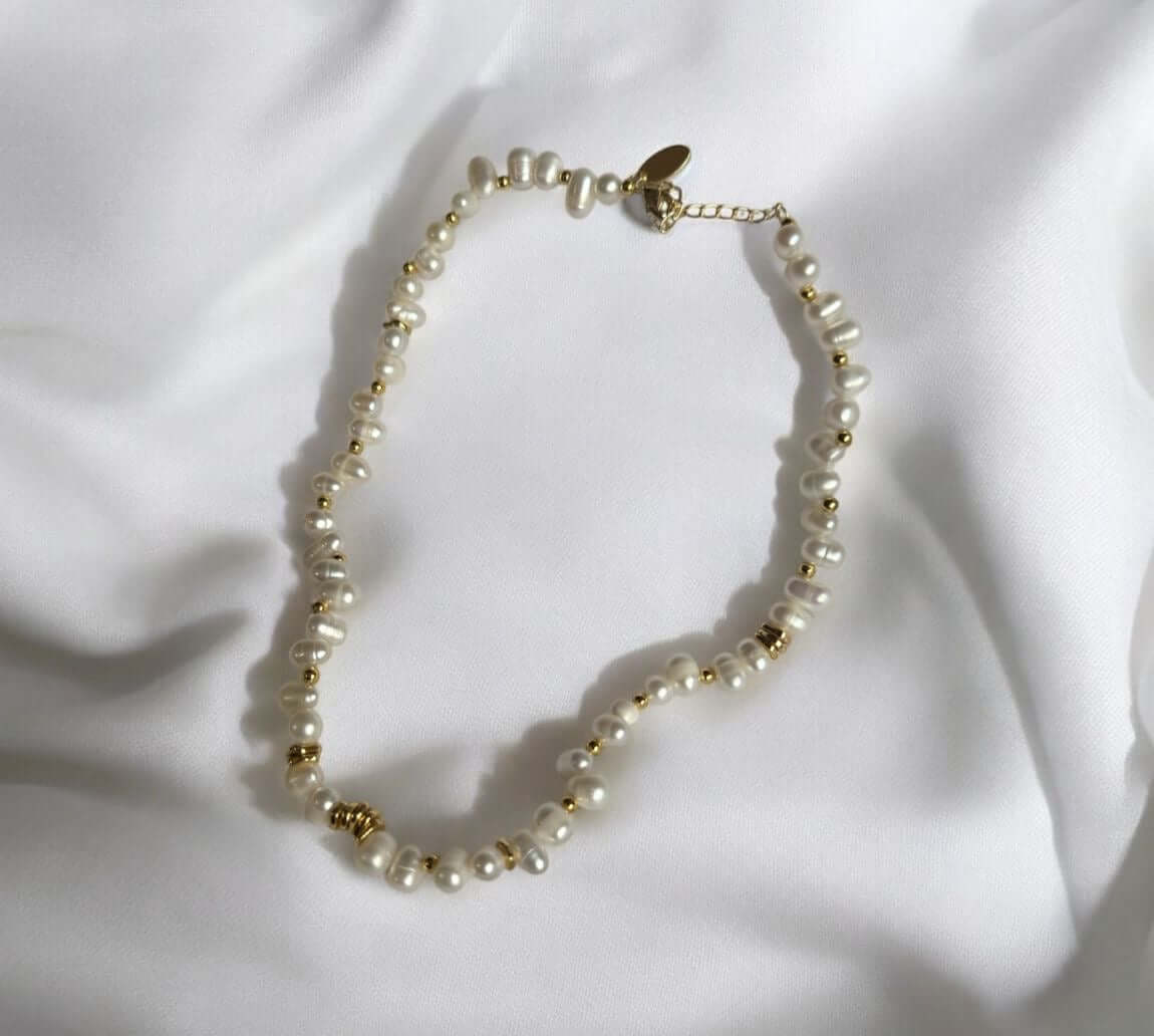 Choker_perla_cultivada_con_cuentas_en_oro_laminado_350