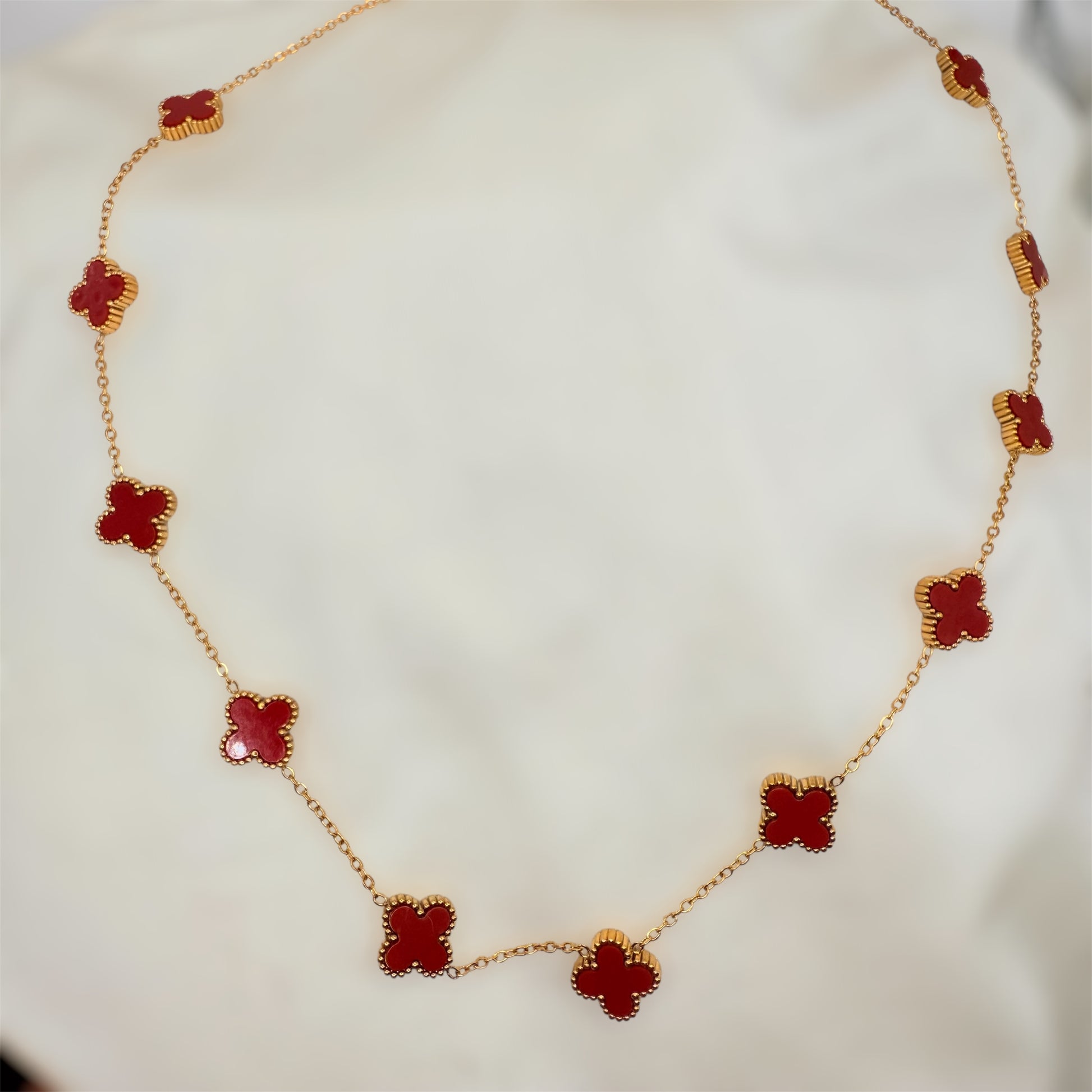 Van_cleef_rojo